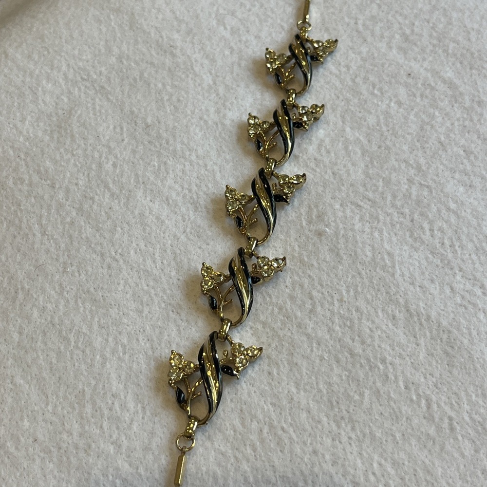 Vintage CORO Necklace Rhinestones Black Gold / Cold Paint Hook Clasp 16"
